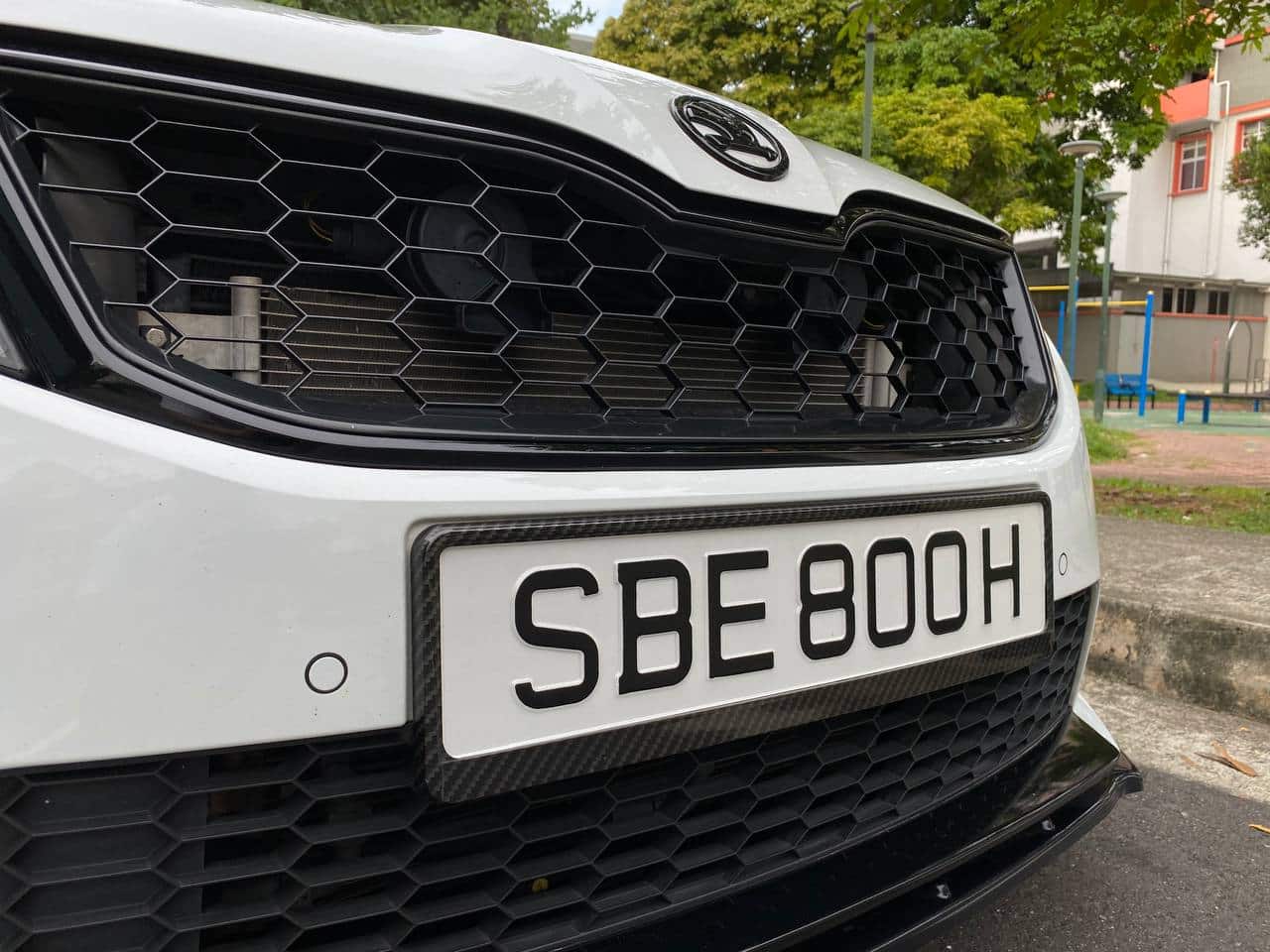 Embossed Number Plate White/Yellow [LTA COMPLIANT]