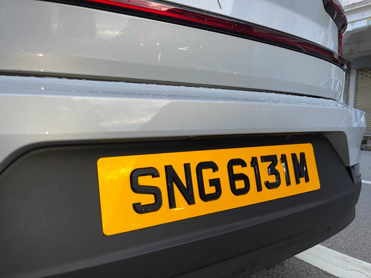 3D Black Reflective White/Yellow Number Plate [LTA COMPLIANT]